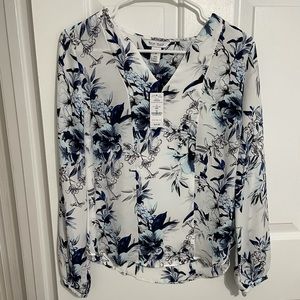 NWT White House Black Market long sleeve blouse 00